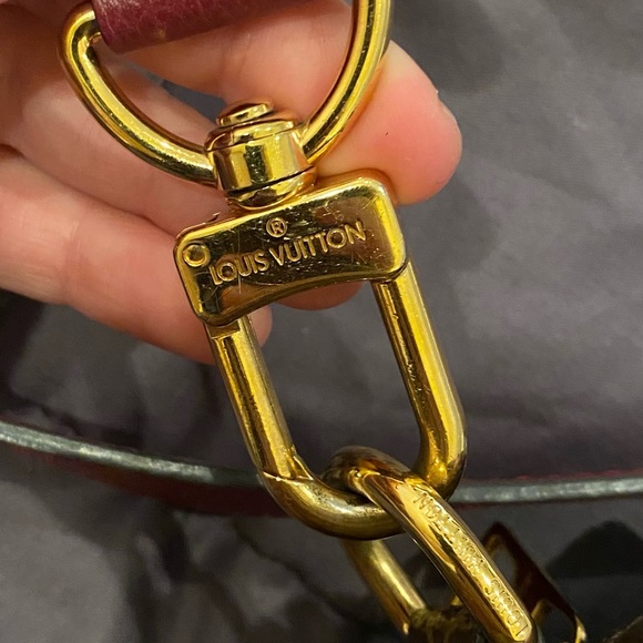 Louis Vuitton Manhattan NM in Raisin EUC - Picture 7 of 14